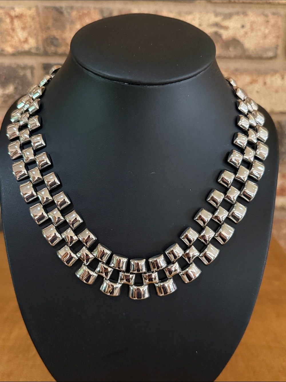 Avon N.R. Vintage Chunky Silver Tone Chain
